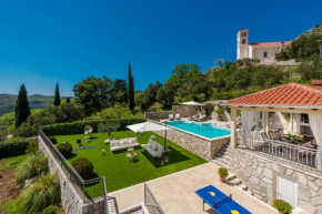 Villa Festa
